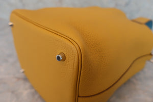 HERMES PICOTIN LOCK Eclat MM Clemence leather/Swift leather Jaune ambre/Celeste C刻印 Hand bag 600040146
