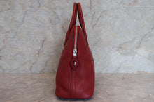 Load image into Gallery viewer, HERMES／BOLIDE 31 Clemence leather Rouge garance □I Engraving Shoulder bag 700010130
