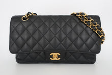 画像をギャラリービューアに読み込む, CHANEL/シャネル マトラッセＷフラップＷチェーンショルダーバッグ キャビアスキン ブラック/ゴールド金具 ショルダーバッグ 800100069
