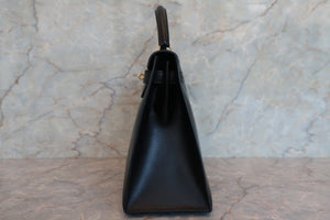 HERMES KELLY 28 Box carf leather Black 〇U Engraving Shoulder bag 700070192