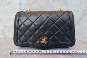 CHANEL/シャネル マトラッセチェーンショルダーバッグ ラムスキン ブラック/ゴールド金具 ショルダーバッグ 700080190