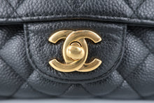 画像をギャラリービューアに読み込む, CHANEL/シャネル マトラッセＷフラップＷチェーンショルダーバッグ キャビアスキン ブラック/ゴールド金具 ショルダーバッグ 800100069
