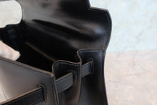 Load image into Gallery viewer, HERMES KELLY 28 Box carf leather Black 〇U Engraving Shoulder bag 700070192
