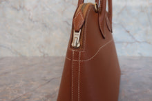 画像をギャラリービューアに読み込む, HERMES／エルメス ボリード27 ヴォーエプソン ゴールド ショルダーバッグ 800020124
