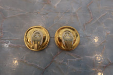 Load image into Gallery viewer, CHANEL CC mark earring Gold plate Gold Earring 600080074
