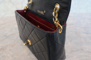 CHANEL/シャネル マトラッセチェーンショルダーバッグ ラムスキン ブラック/ゴールド金具 ショルダーバッグ 700080190