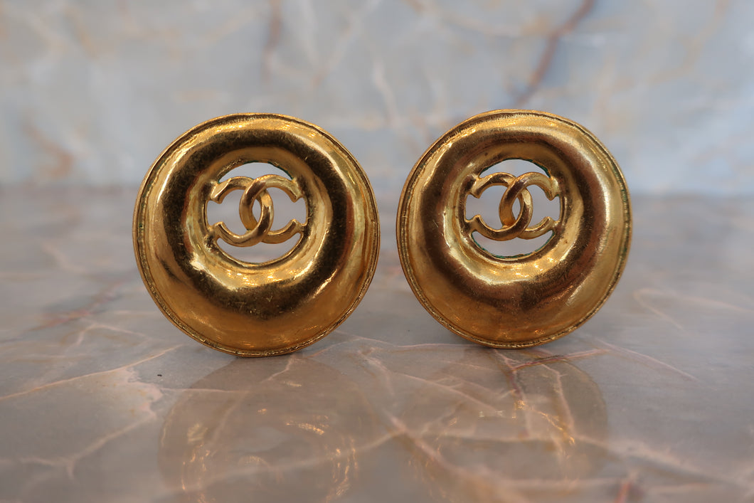 CHANEL CC mark earring Gold plate Gold Earring 600080074