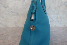 画像をギャラリービューアに読み込む, HERMES／エルメス ボリード31 トリヨンクレマンス ターコイズ □R刻印 ショルダーバッグ 800030040
