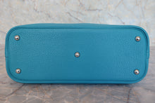 画像をギャラリービューアに読み込む, HERMES／エルメス ボリード31 トリヨンクレマンス ターコイズ □R刻印 ショルダーバッグ 800030040
