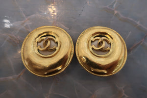 CHANEL CC mark earring Gold plate Gold Earring 600080074