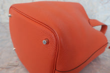 Load image into Gallery viewer, HERMES PICOTIN LOCK MM Clemence leather Potiron orange T Engraving Hand bag 600090019/600040021
