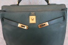 Load image into Gallery viewer, HERMES KELLY 35 Clemence leather Green 〇Y Engraving Shoulder bag 500080053
