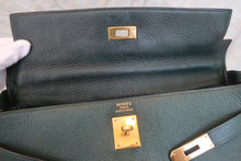 Load image into Gallery viewer, HERMES KELLY 35 Clemence leather Green 〇Y Engraving Shoulder bag 500080053
