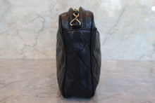 Load image into Gallery viewer, CHANEL Matelasse fringe chain shoulder bag Lambskin Black/Gold hadware Shoulder bag 700080205
