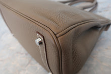 画像をギャラリービューアに読み込む, HERMES／エルメス バーキン30 トゴ エトゥープ R刻印 ハンドバッグ 800030009
