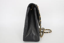 画像をギャラリービューアに読み込む, CHANEL/シャネル マトラッセチェーンショルダーバッグ ラムスキン ブラック/ゴールド金具 ショルダーバッグ 800100072
