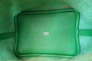 HERMES／エルメス ピコタンロックＰＭ トリヨンクレマンス バンブー □R刻印 ハンドバッグ 700070204
