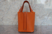 将图片加载到图库查看器，HERMES PICOTIN LOCK MM Tressage Epsom leather Apricot/Rose azalee/Gold D刻印 Hand bag 600090012
