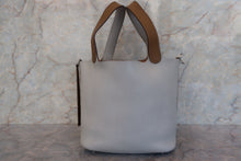Load image into Gallery viewer, HERMES PICOTIN LOCK CASAQUE MM Clemence leather Pearl gray/Kraft □Q Engraving Hand bag 700110053

