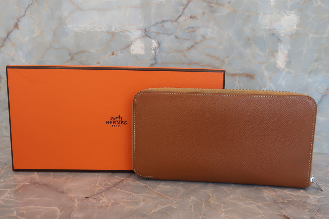 HERMES  Azapp Long Silkin Epsom leather/Silk Gold □O刻印 Wallet 700070222