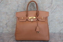 Load image into Gallery viewer, HERMES HAUT A COURROIRE 32 Graine Couchevel leather Natural 〇Z Engraving Hand bag 600070138
