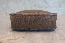將圖片載入圖庫檢視器 HERMES／エルメス エブリンTPM トリヨンクレマンス エトゥープ Y刻印 ショルダーバッグ 800040118
