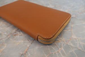HERMES  Azapp Long Silkin Epsom leather/Silk Gold □O刻印 Wallet 700070222
