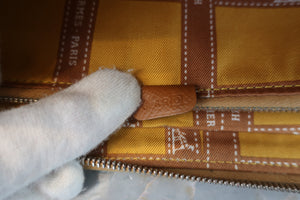 HERMES  Azapp Long Silkin Epsom leather/Silk Gold □O刻印 Wallet 700070222