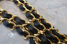 画像をギャラリービューアに読み込む, CHANEL/シャネル マドモアゼルチェーンショルダーバッグ キャビアスキン ブラック/ゴールド金具 ショルダーバッグ 800030052
