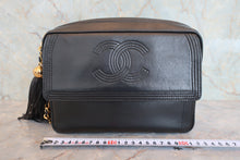 將圖片載入圖庫檢視器 CHANEL/シャネル ココマークフリンジチェーンショルダーバッグ ラムスキン ブラック/ゴールド金具 ショルダーバッグ 800080163
