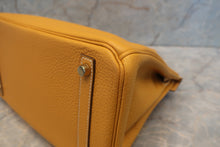 Load image into Gallery viewer, HERMES BIRKIN 30 Clemence leather Jaune d'or □Q Engraving Hand bag 700120133
