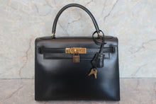 将图片加载到图库查看器，HERMES KELLY 28 Box carf leather Black 〇P刻印 Hand bag 600070174
