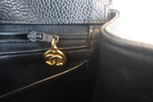 画像をギャラリービューアに読み込む, CHANEL/シャネル マドモアゼルチェーンショルダーバッグ キャビアスキン ブラック/ゴールド金具 ショルダーバッグ 800030052
