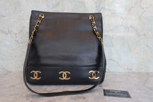 Load image into Gallery viewer, CHANEL Triple CC Chain shoulder Caviar skin Black/Gold hadware Shoulder bag 800060041
