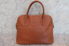 Load image into Gallery viewer, HERMES BOLIDE 35 Graine Couchevel leather Gold Shoulder bag 600070105
