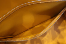 Load image into Gallery viewer, HERMES BIRKIN 30 Clemence leather Jaune d'or □Q Engraving Hand bag 700120133
