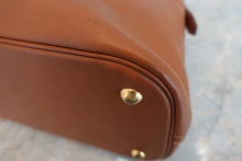 Load image into Gallery viewer, HERMES BOLIDE 35 Graine Couchevel leather Gold Shoulder bag 600070105
