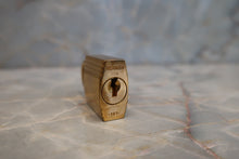 Load image into Gallery viewer, HERMES BIRKIN 30 Clemence leather Jaune d'or □Q Engraving Hand bag 700120133
