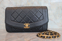 Load image into Gallery viewer, CHANEL  Diana matelasse chain shoulder bag Lambskin Black/Gold hadware Shoulder bag 800090060
