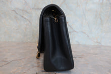 Load image into Gallery viewer, CHANEL  Diana matelasse chain shoulder bag Lambskin Black/Gold hadware Shoulder bag 800090060
