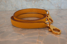 将图片加载到图库查看器，HERMES KELLY 32 Graine Couchevel leather Jaune ○W刻印 Shoulder bag 800070060
