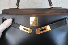 将图片加载到图库查看器，HERMES KELLY 28 Box carf leather Black 〇P刻印 Hand bag 600070174
