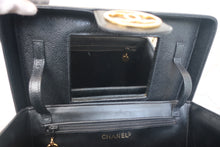 画像をギャラリービューアに読み込む, CHANEL/シャネル ココマークバニティ キャビアスキン ブラック/ゴールド金具 バニティ 800030051
