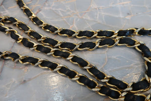 CHANEL Matelasse chain shoulder bag Lambskin Black/Gold hadware Shoulder bag 700060179
