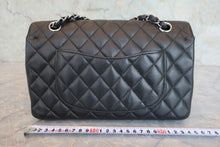 將圖片載入圖庫檢視器 CHANEL/シャネル マトラッセWフラップWチェーンショルダーバッグ キャビアスキン ブラック/シルバー金具 ショルダーバッグ 800050063
