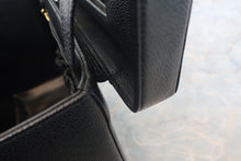 画像をギャラリービューアに読み込む, CHANEL/シャネル ココマークバニティ キャビアスキン ブラック/ゴールド金具 バニティ 800030051
