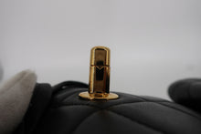 画像をギャラリービューアに読み込む, CHANEL/シャネル マトラッセチェーンリュック ラムスキン ブラック/ゴールド金具 リュック 800100120
