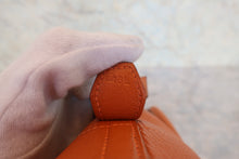 將圖片載入圖庫檢視器 HERMES／エルメス ボリード31 シェーブル オレンジ □H刻印 ショルダーバッグ 800010140
