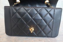 画像をギャラリービューアに読み込む, CHANEL/シャネル ダイアナマトラッセチェーンショルダーバッグ ラムスキン ブラック/ゴールド金具 ショルダーバッグ 800030053
