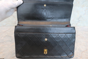 CHANEL Matelasse double flap double chain shoulder bag Lambskin Black/Gold hadware Shoulder bag 700060191